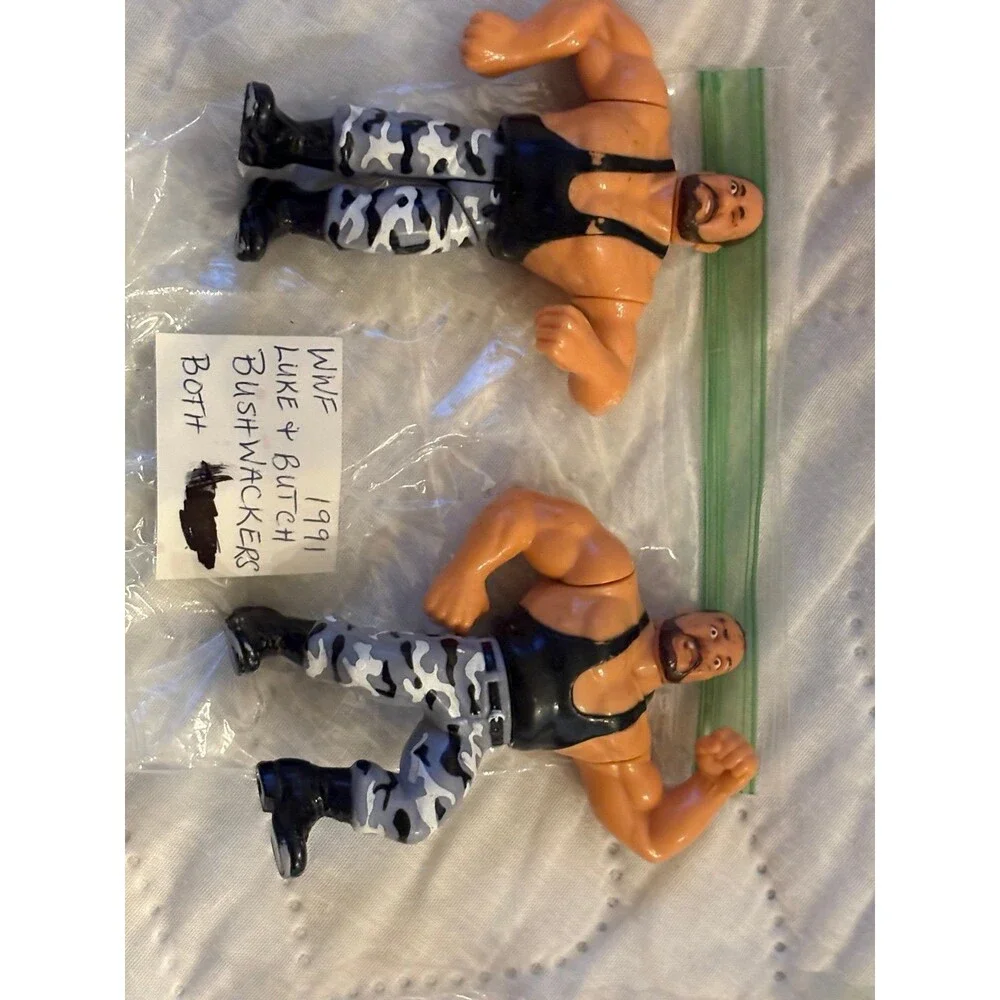 WWF Titan/Hasboro Lot Of 18 Wrestlers 1990’s or 1991’s Wrestlers. $230 o.b.o